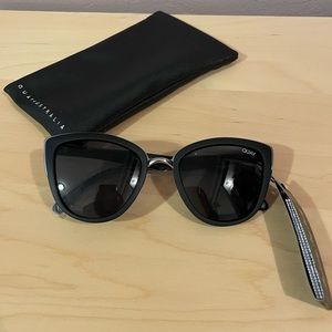 NWT Quay Australia “My Girl” sunglasses